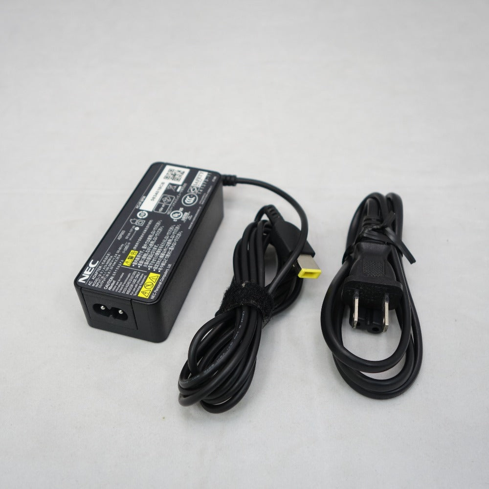 ジャンク品 NEC (エヌイーシー) ノートパソコン LAVIE Note Standard NS150/C エクストラホワイト celeron3215U メモリ4GB HDD1TB windows10 ジャンク