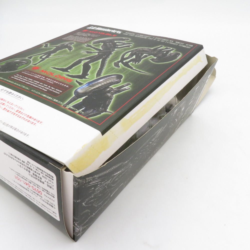 S.H.MonsterArts エイリアン ビッグチャップ ALIEN 35周年 開封品 箱イタミ品 BANDAI バンダイ フィギュア