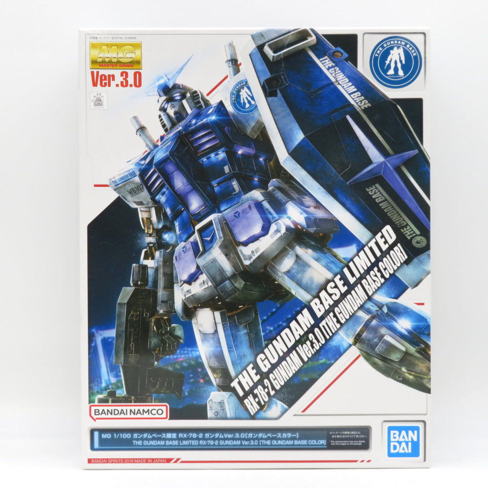 1/100 MG RX-78-2 ガンダム Ver.3.0 「機動戦士ガンダム」 BANDAI