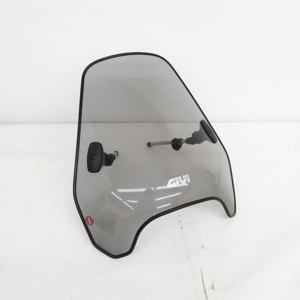 GIVI (ジビ)  バイク用品 バイク風防(スクリーン) 型番不明 ジャンク【中古】 【コンプオフ金沢野々市店】 GIVI (ジビ) バイク用品 バイク風防(スクリーン) 型番不明 ジャンク