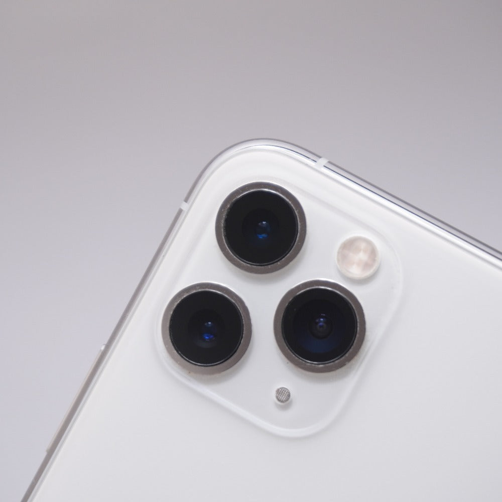 Apple iPhone 11 Pro 64GB シルバー SIMロック解除済み MWC32J/A
