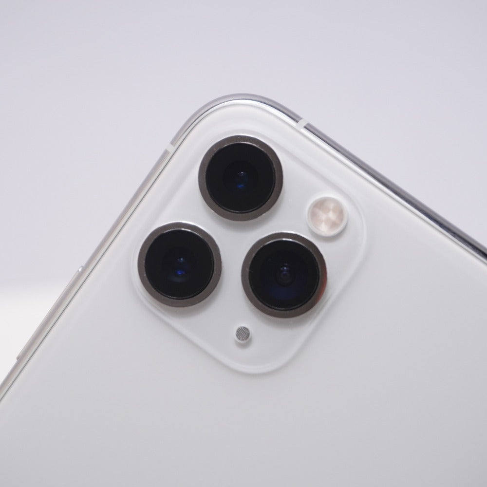 Apple iPhone 11 Pro 64GB シルバー SIMロック解除済み 画面スリキズあり MWC32J/A