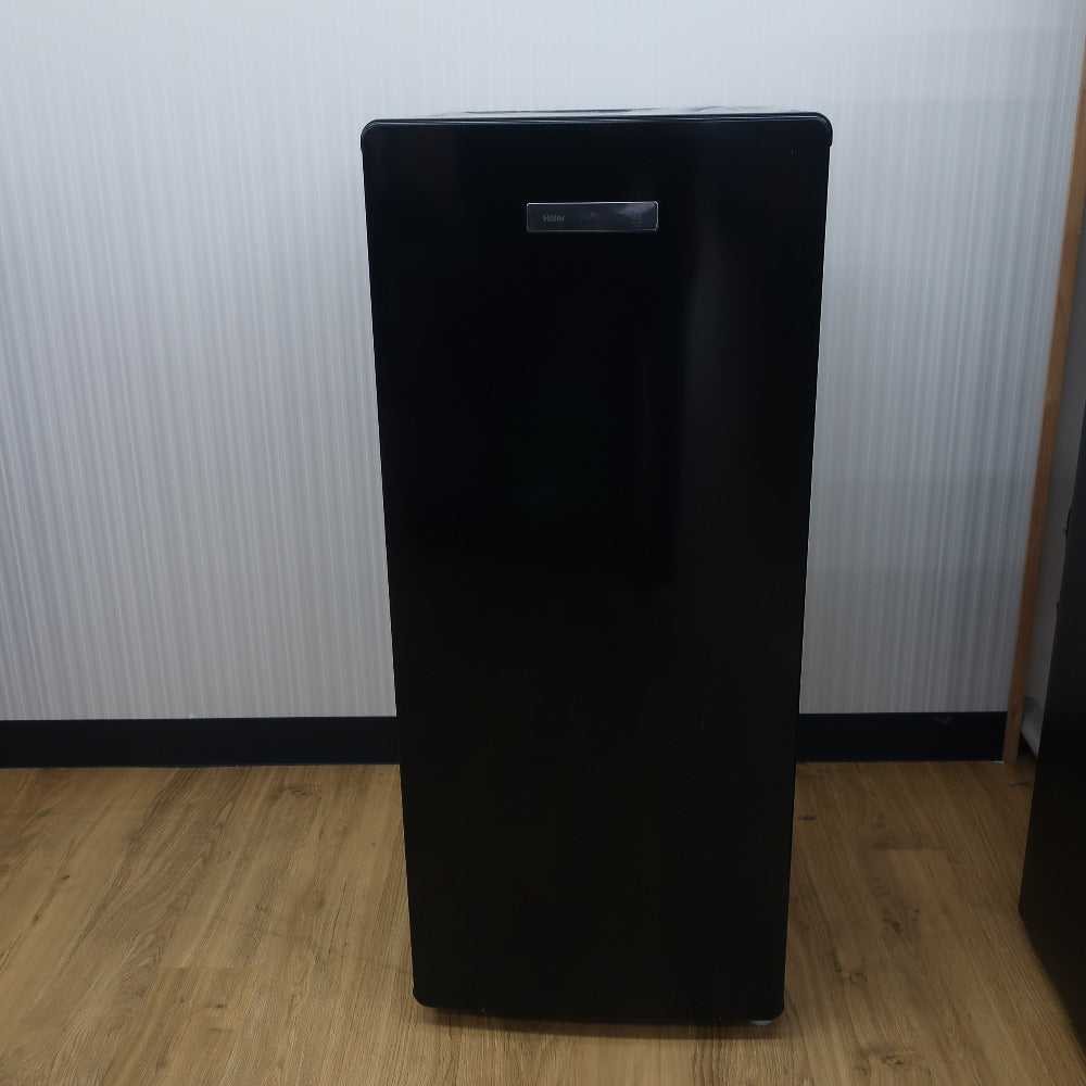 Haier (ハイアール) 冷凍庫　138L　アウトレット品 JF-NUF138D 未使用品 【コンプオフ金沢野々市店】 Haier ハイアール 冷凍庫 138L アウトレット品 JF-NUF138D 未使用品