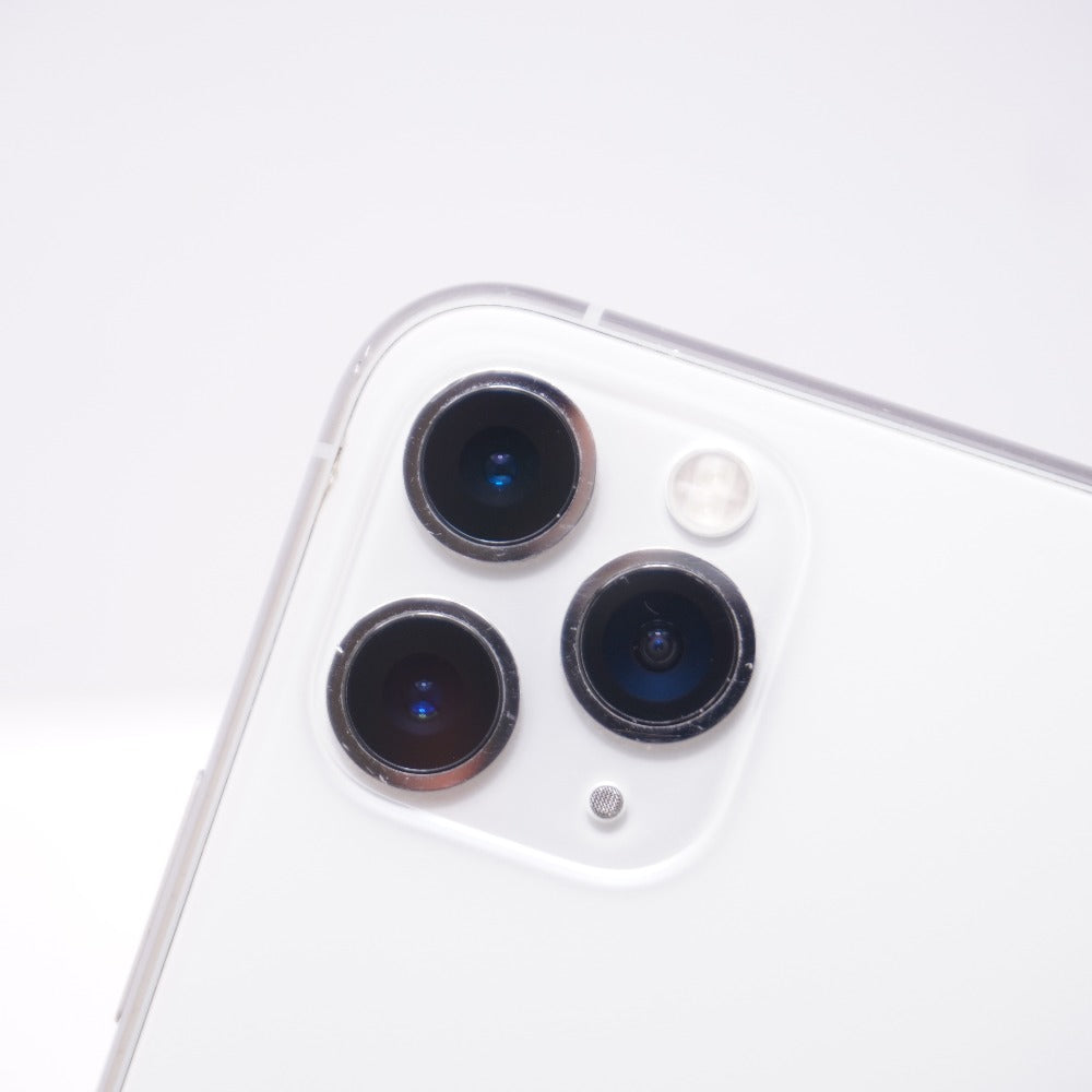 Apple iPhone 11 Pro 64GB シルバー 背面に打痕あり SIMロック解除済み MWC32J/A 難あり