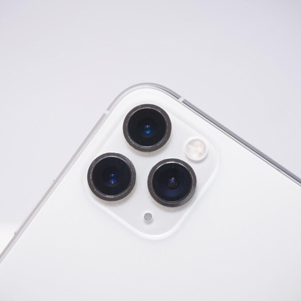 Apple iPhone 11 Pro 64GB シルバー SIMロック解除済み COMP-A3-3