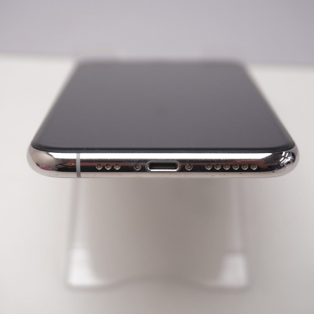 Apple iPhone 11 Pro 64GB シルバー SIMロック解除済み MWC32J/A