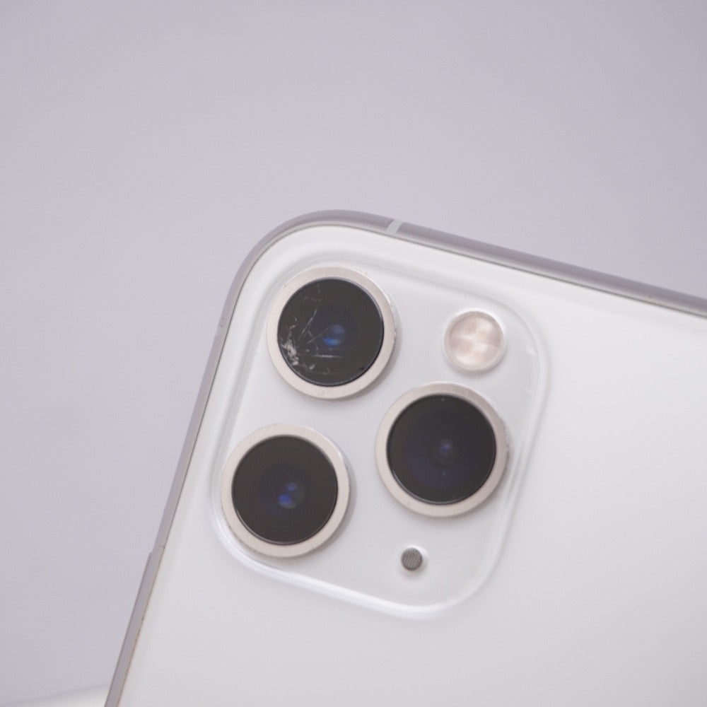 Apple iPhone 11 Pro 64GB シルバー SIMロック解除済み カメラレンズ割れあり MWC32J/A 難あり