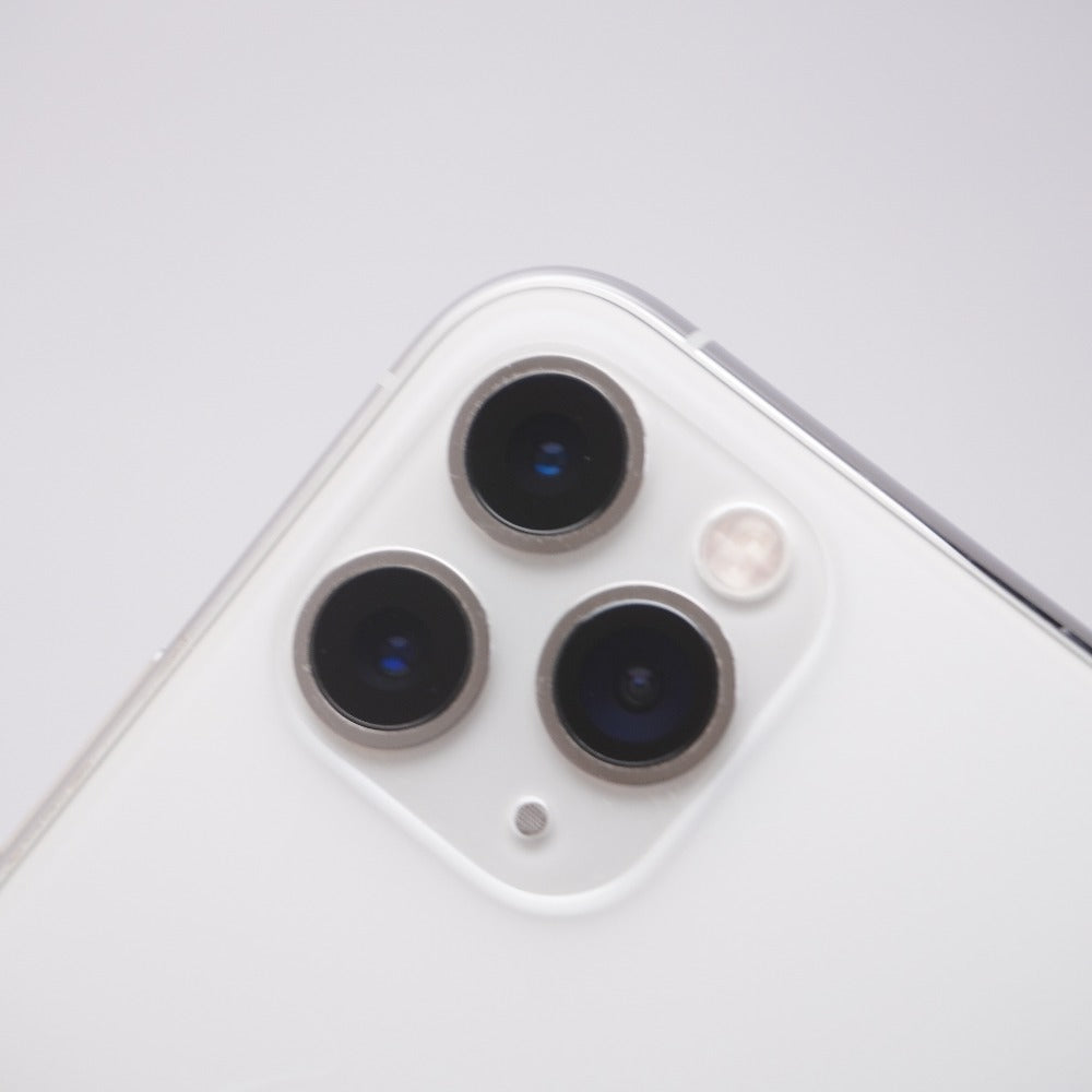 Apple iPhone 11 Pro 64GB シルバー SIMロック解除済み MWC32J/A