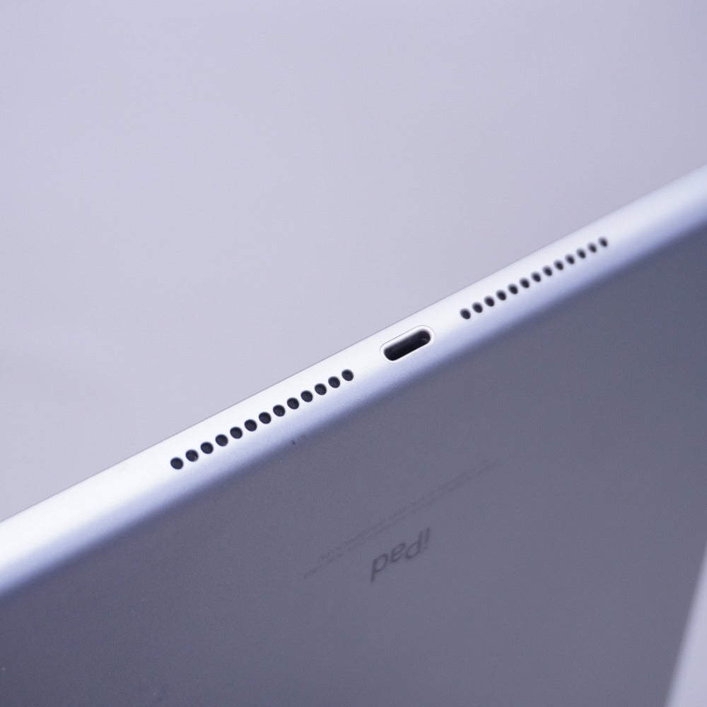 Apple アップル iPad 第6世代 32GB Wi-Fi