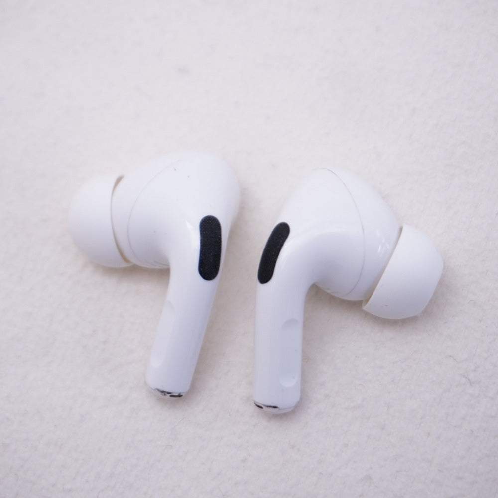Apple オーディオ機器 AirPods Pro MagSafe対応