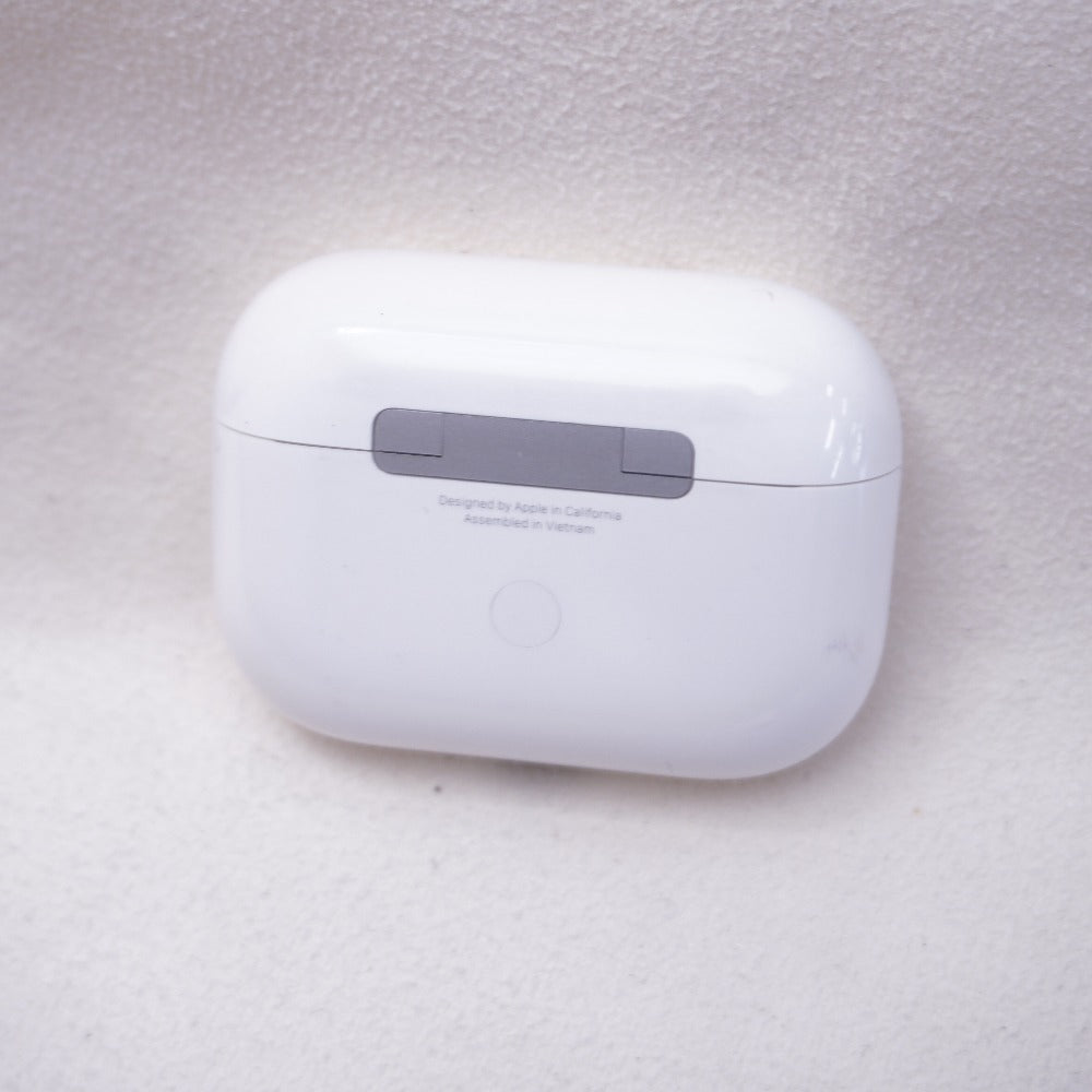 Apple オーディオ機器 AirPods Pro MagSafe対応