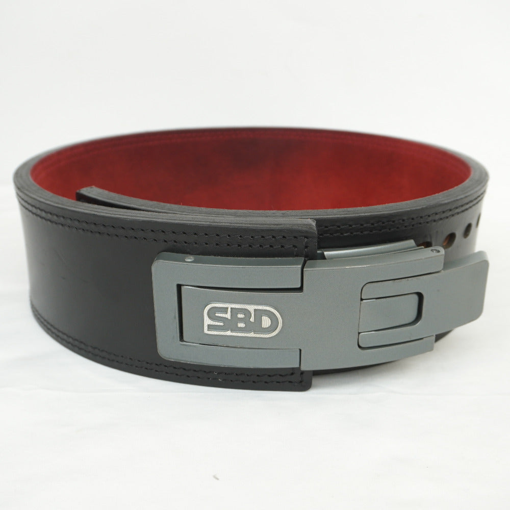 SBD Apparel (エスビーディー) パワーリフティングベルト 13mm XL SBDベルト 新ロゴ powerliftingbelt-XL  ｜コンプオフ プラス – コンプオフプラス 公式ショップ