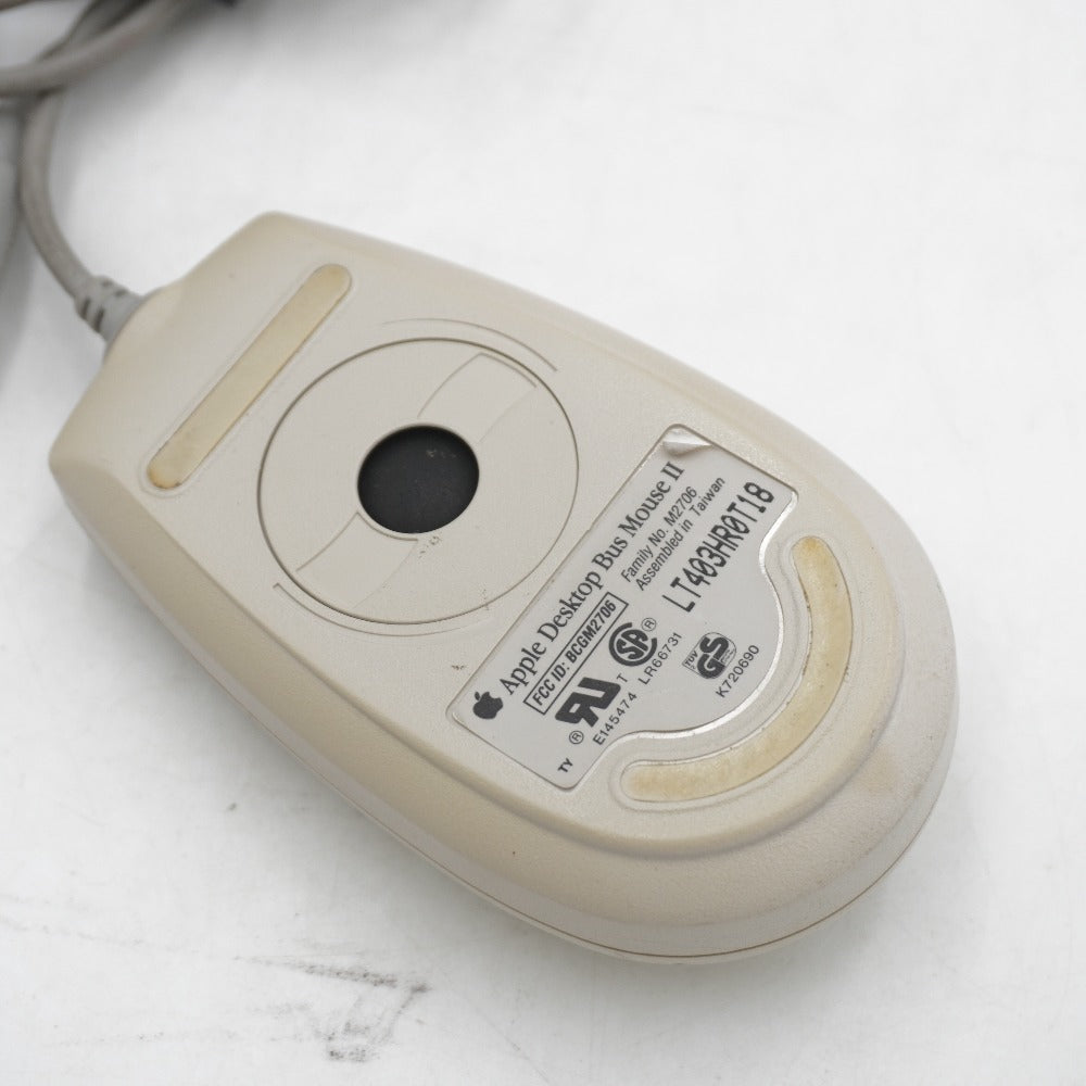 Apple Extended Keyboard II + Apple Desktop Bus Mouse II 動作未確認 Apple アップル ゲーム周辺機器 訳アリ