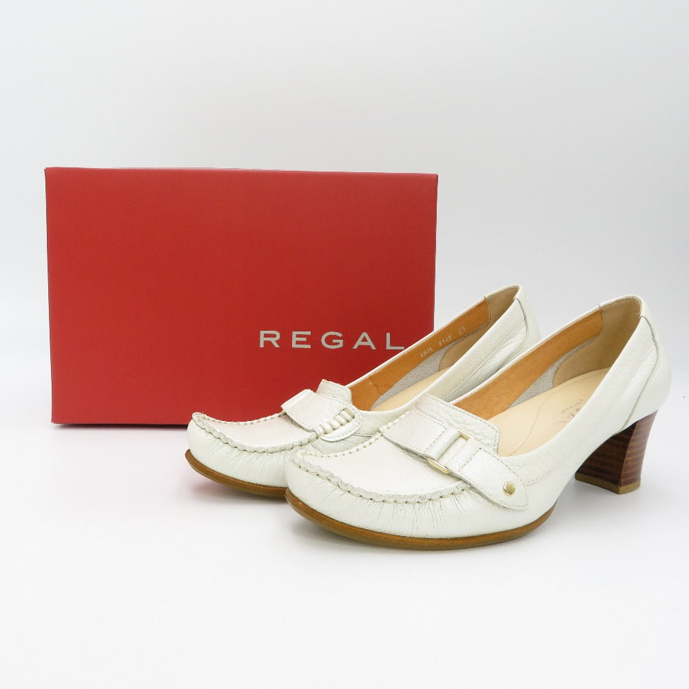 REGAL REGAL プラチナム ローファーパンプス オフホワイト 23.0cm RN7L
