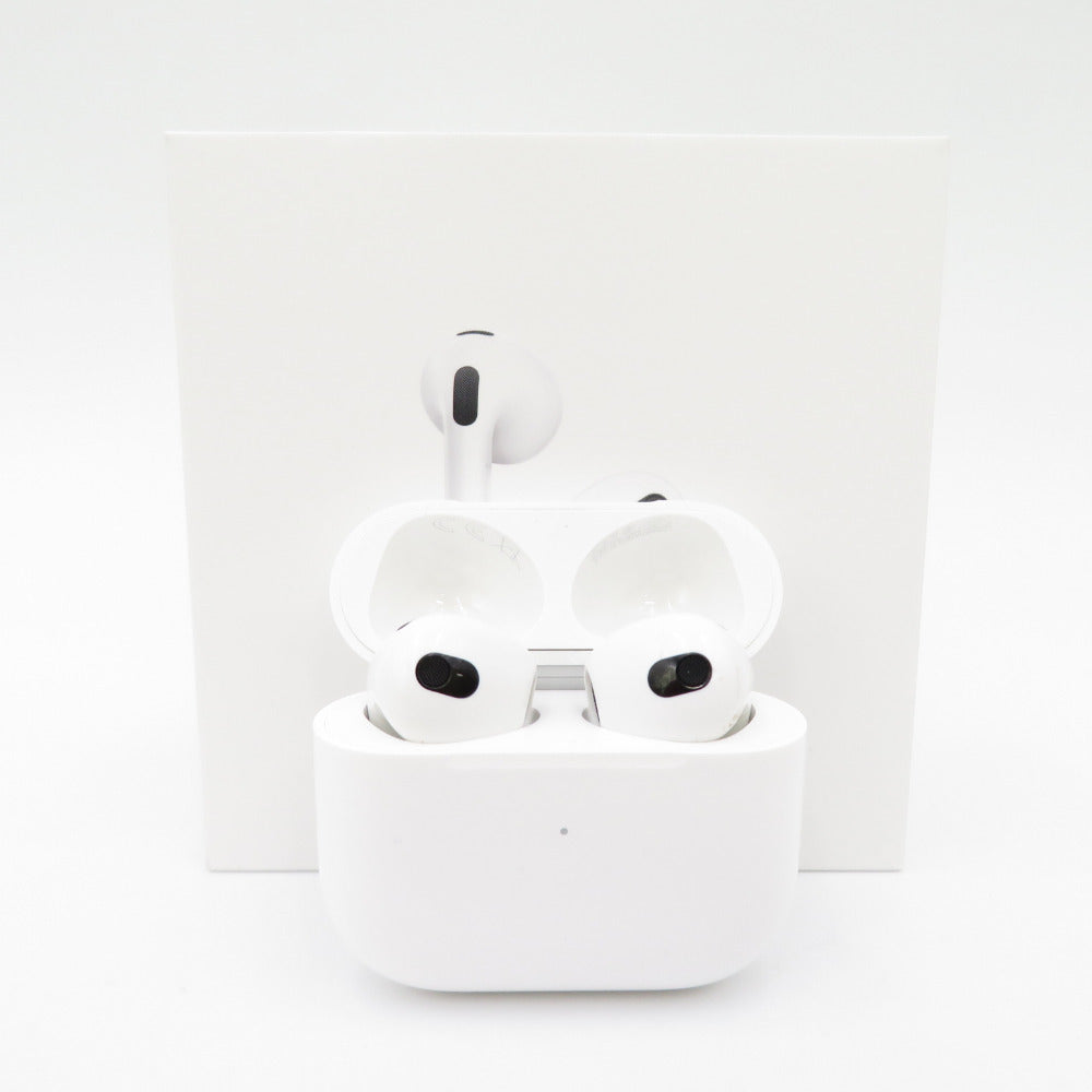 Apple AirPods (エアポッズ) 第3世代 ワイヤレスイヤホン ホワイト