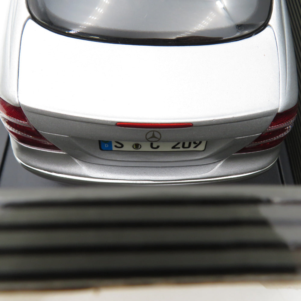 メルセデスベンツ CLK Klase Coupe シルバー 1/18 模型