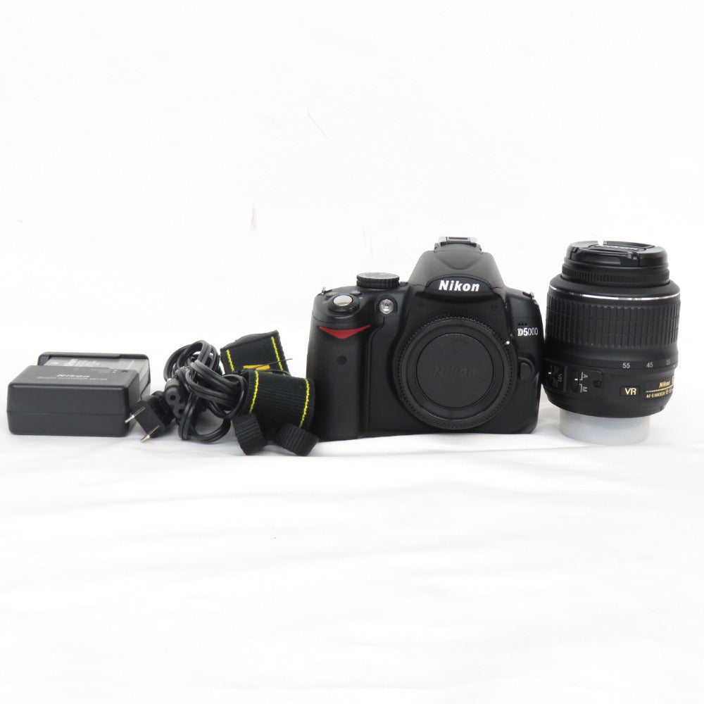 Nikon (ニコン) デジタルカメラ デジタル一眼レフカメラ D5000 レンズ