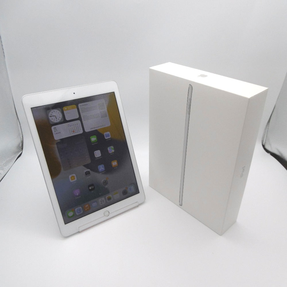 Apple iPad (アイパッド) iPad Apple iPad 第6世代 9.7インチ Wi-Fiモデル 128GB MR7K2J/A シルバー  美品