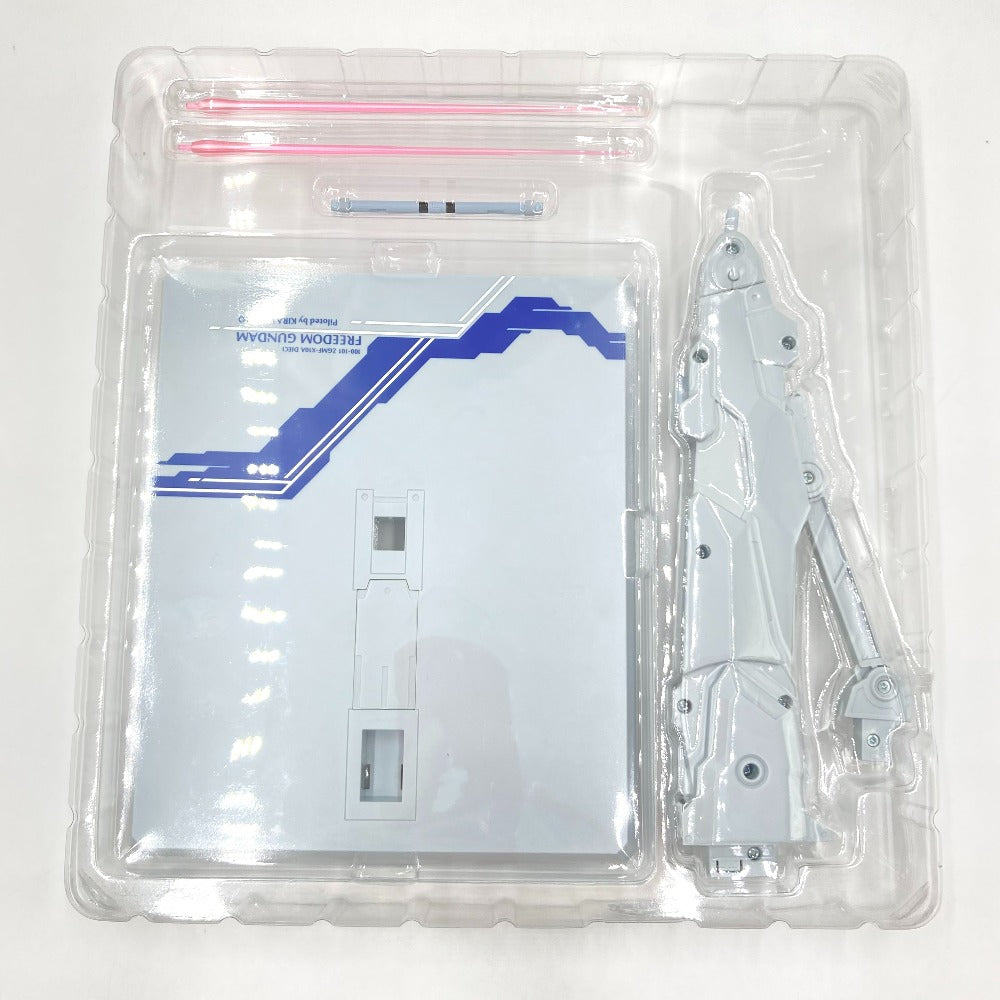 METAL BUILD フリーダムガンダム CONCEPT 2 「機動戦士ガンダムSEED」 BANDAI バンダイ フィギュア