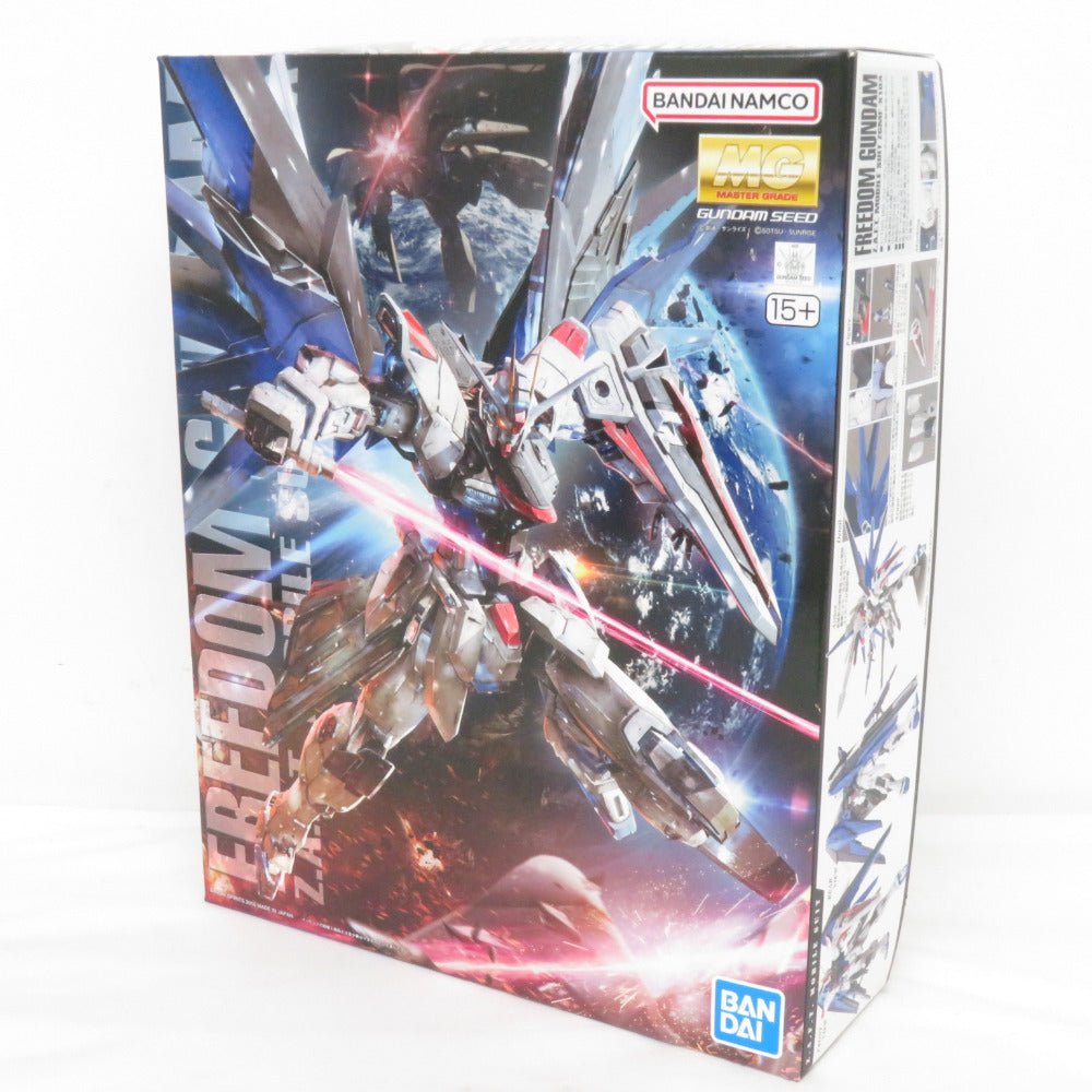 MG 1/100 ZGMF-X10A フリーダムガンダム Ver.2.0  機動戦士ガンダムSEED 外箱イタミ 未組立品 BANDAI SPIRITS バンダイスピリッツ プラモデル