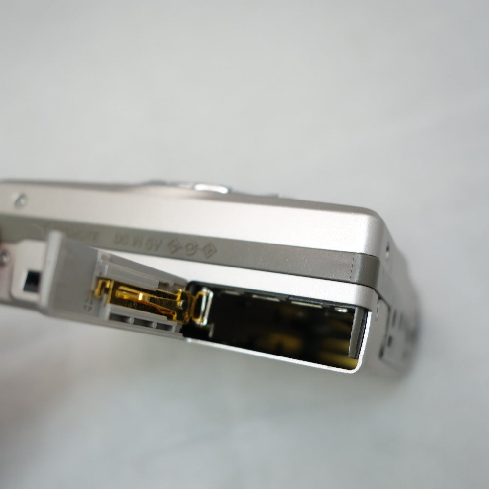 ジャンク品 SHARP (シャープ) オーディオ機器 MDポータブルレコーダー MD-MS722 ジャンク