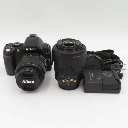 Nikon (ニコン) デジタルカメラ D40 デジタル一眼レフカメラ ダブルズームキット ブラック 有効画素数約610万画素