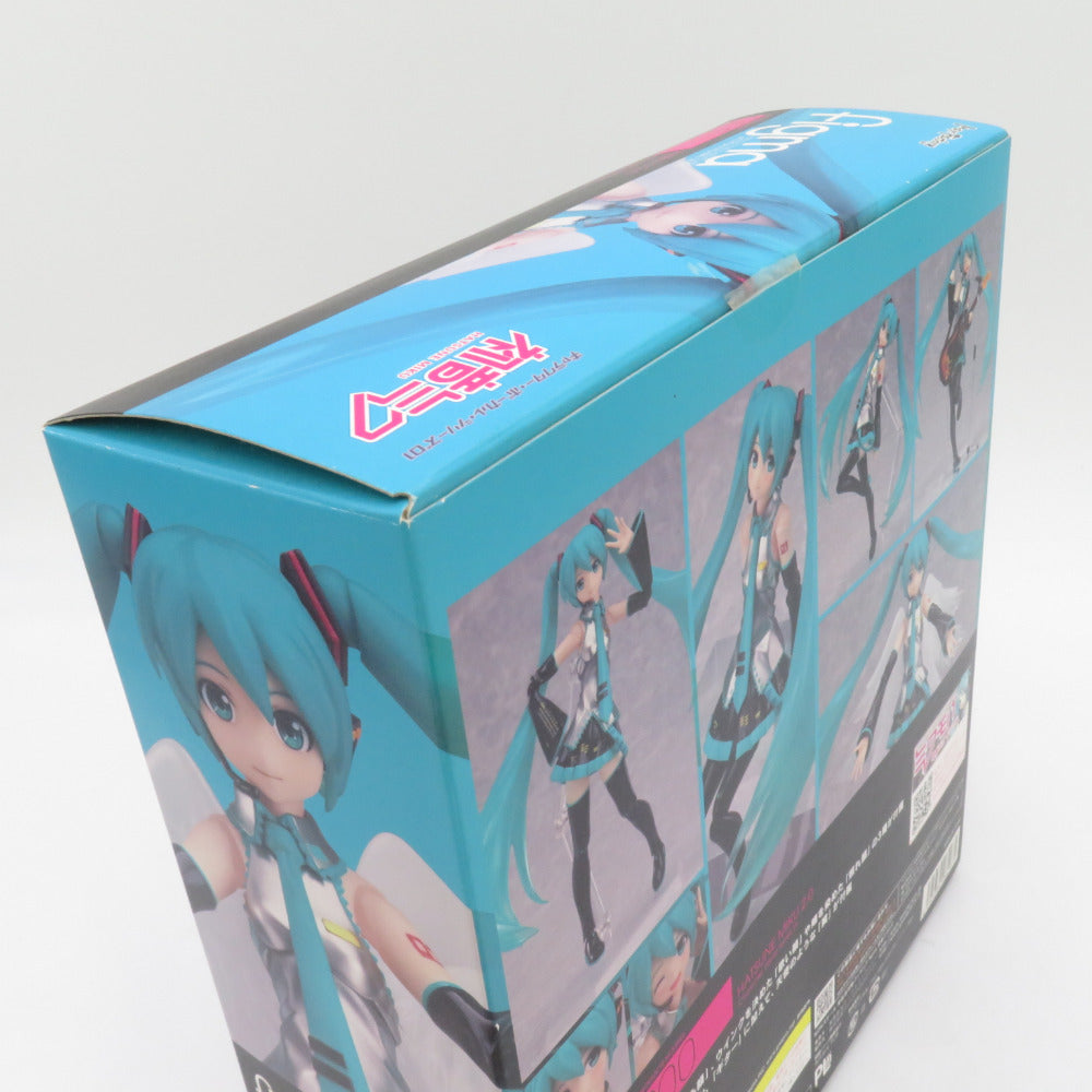 Character Vocal Series 01 Hatsune Miku 2.0 Figma 200 Figure