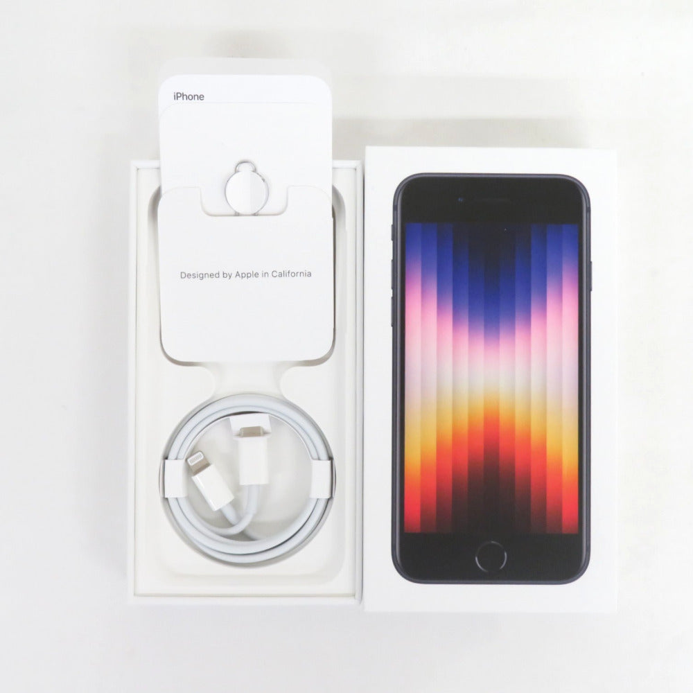Apple iPhone SE（第3世代）docomo版 64GB MMYC3J/A ミッドナイト ネットワーク利用制限〇 2022年 開封済み未使用品 SIMロックなし