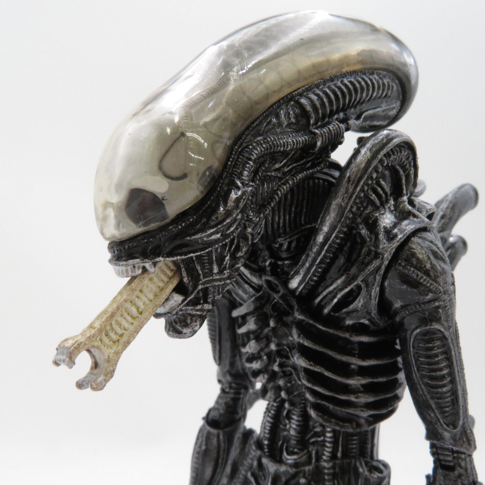 S.H.MonsterArts エイリアン ビッグチャップ ALIEN 35周年 開封品 箱イタミ品 BANDAI バンダイ フィギュア