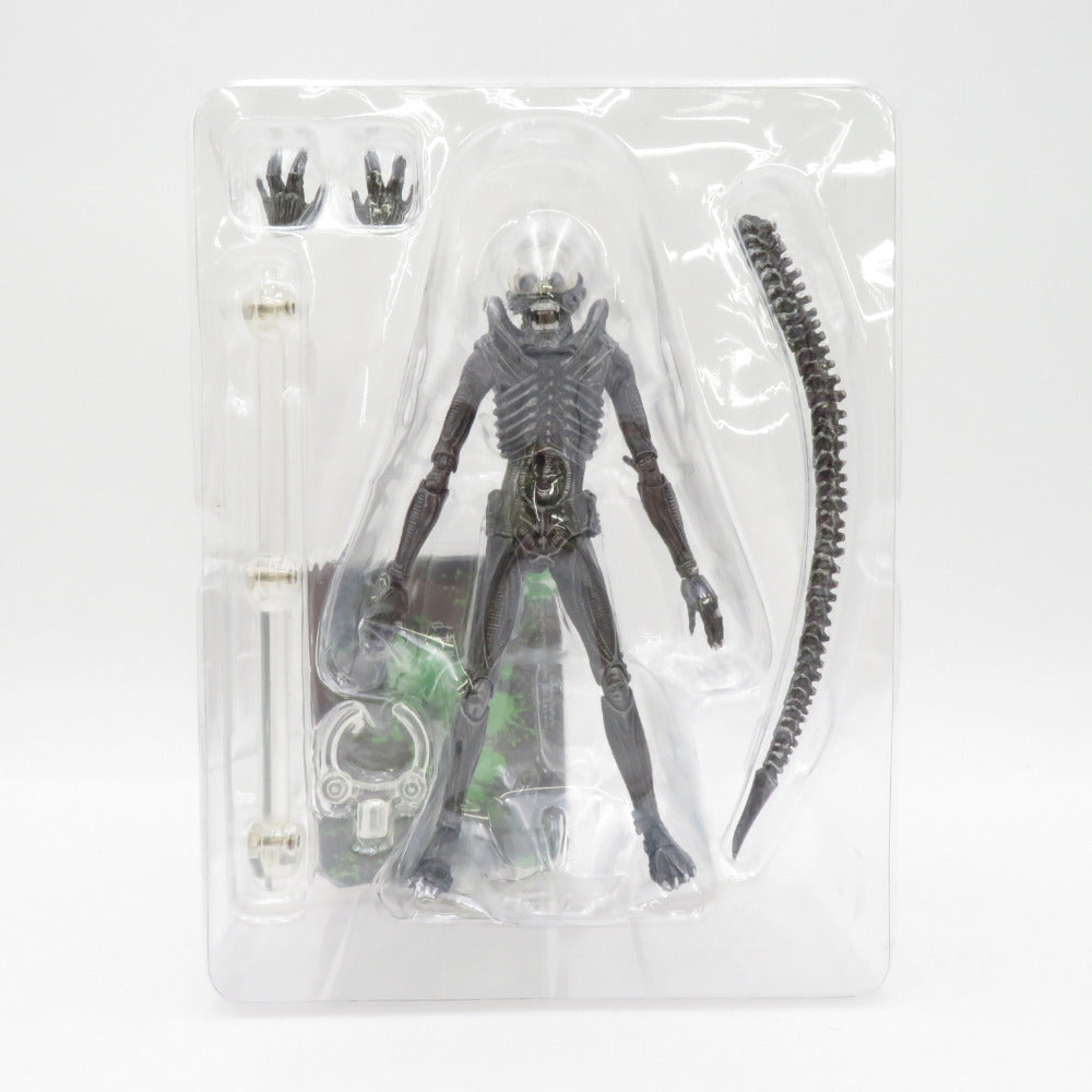S.H.MonsterArts エイリアン ビッグチャップ ALIEN 35周年 開封品 箱イタミ品 BANDAI バンダイ フィギュア