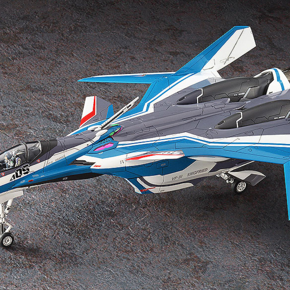 未組立 VF-31J ジークフリード ハヤテ機 “マクロスデルタ” 1/72 青島文化教材社 プラモデル