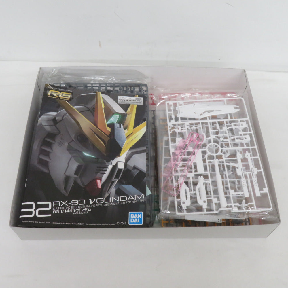 BANDAI SPIRITS RG 1/144 RX-93 νガンダム 機動戦士ガンダム 逆襲のシャア 未組立品 バンダイスピリッツ プラモデル