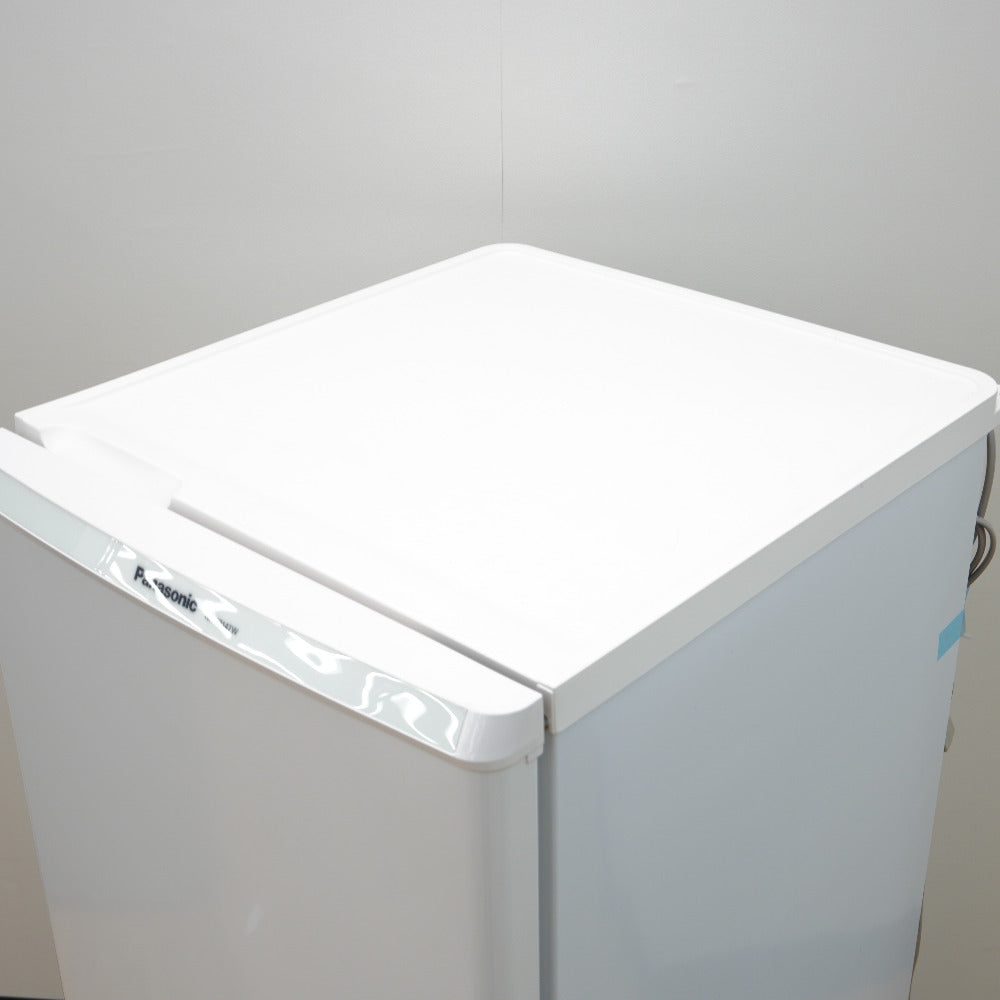 Panasonic (パナソニック) 冷蔵庫 138L 2ドア ハーブグリーン 2015年製 