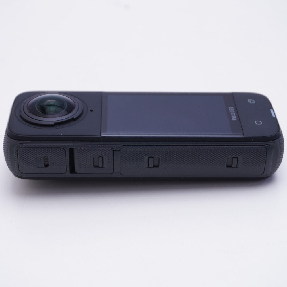 insta360 X4 (アウトドア三脚、見えない自撮り棒セット）