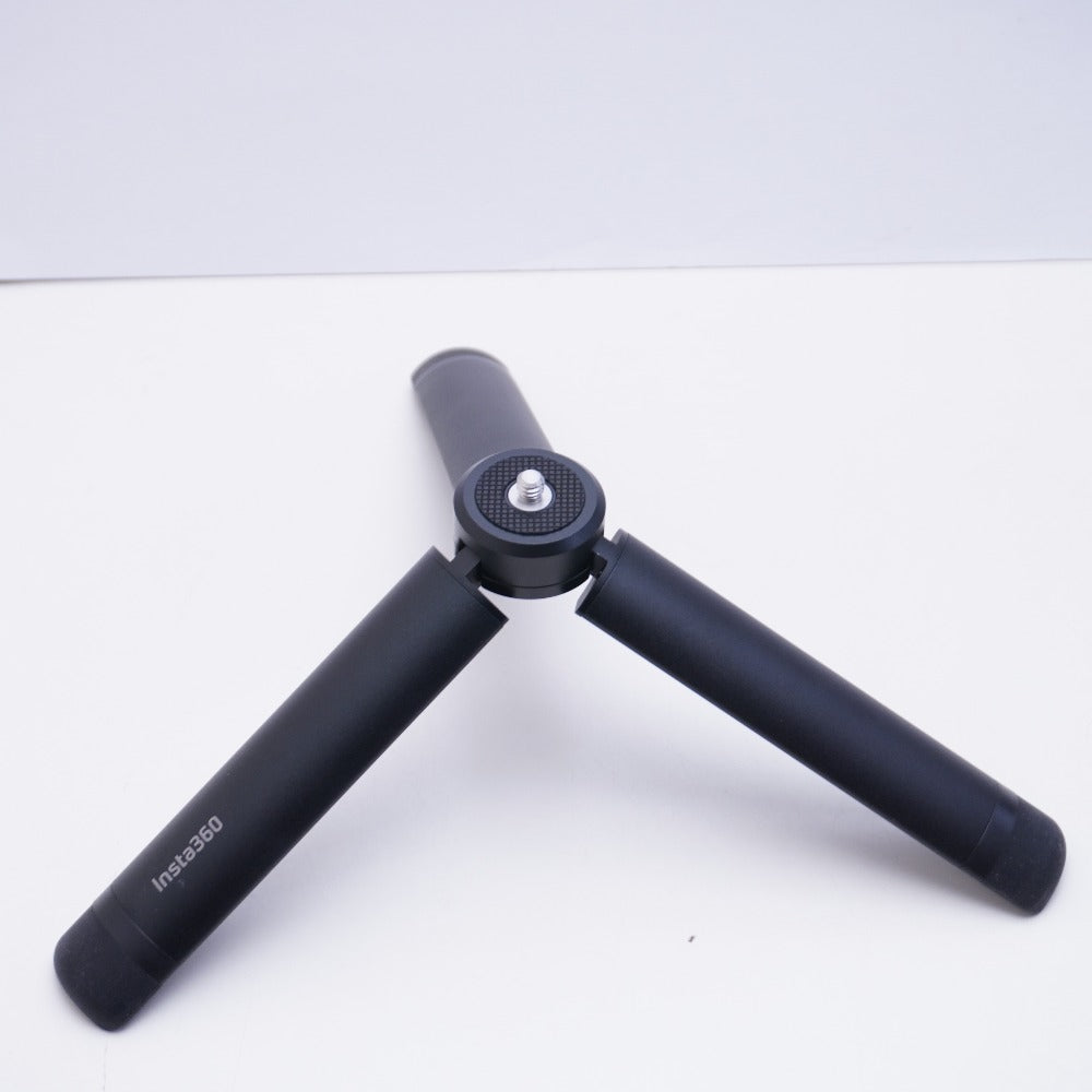 insta360 X4 (アウトドア三脚、見えない自撮り棒セット）