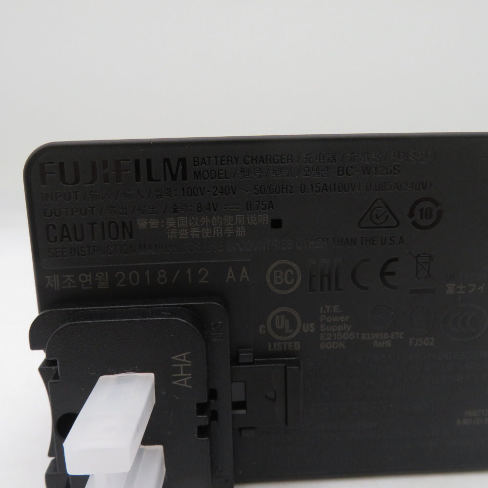 富士フイルム フジフイルム デジタルカメラ バッテリーチャージャー BC-W126S