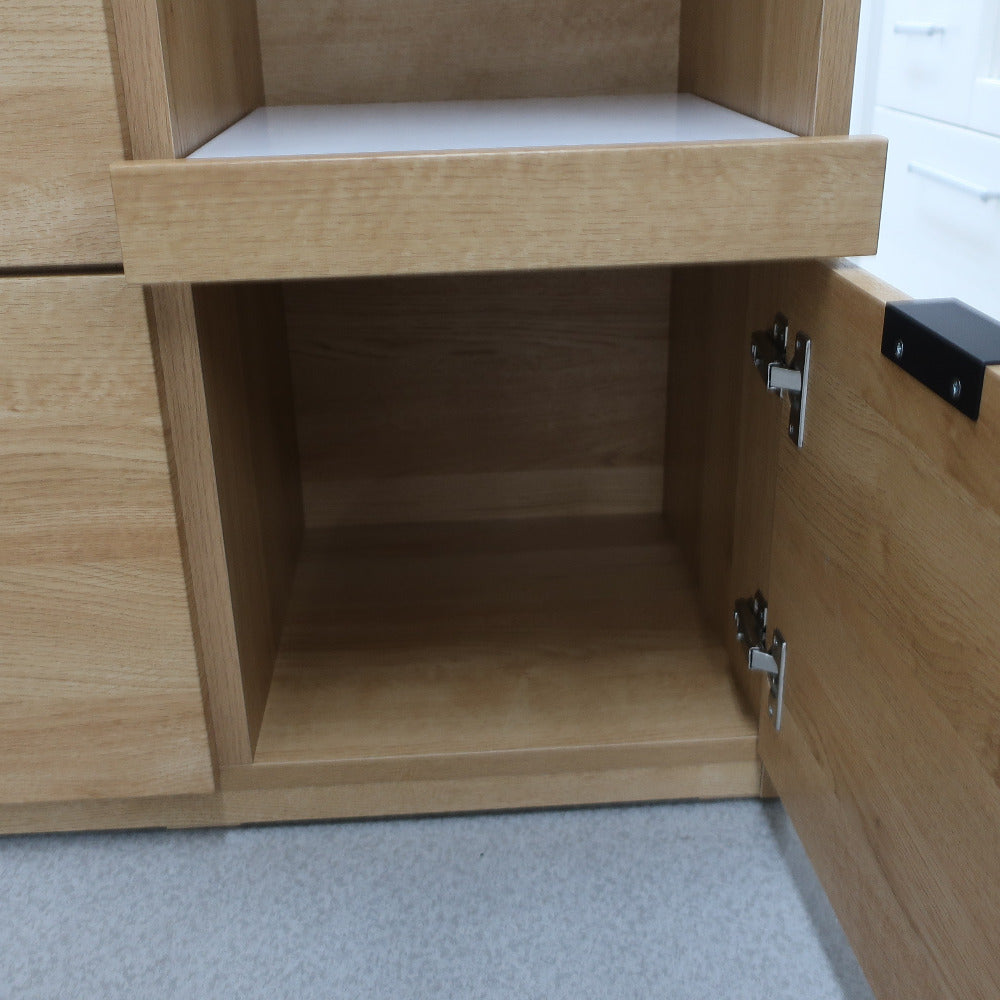 キッチンボード