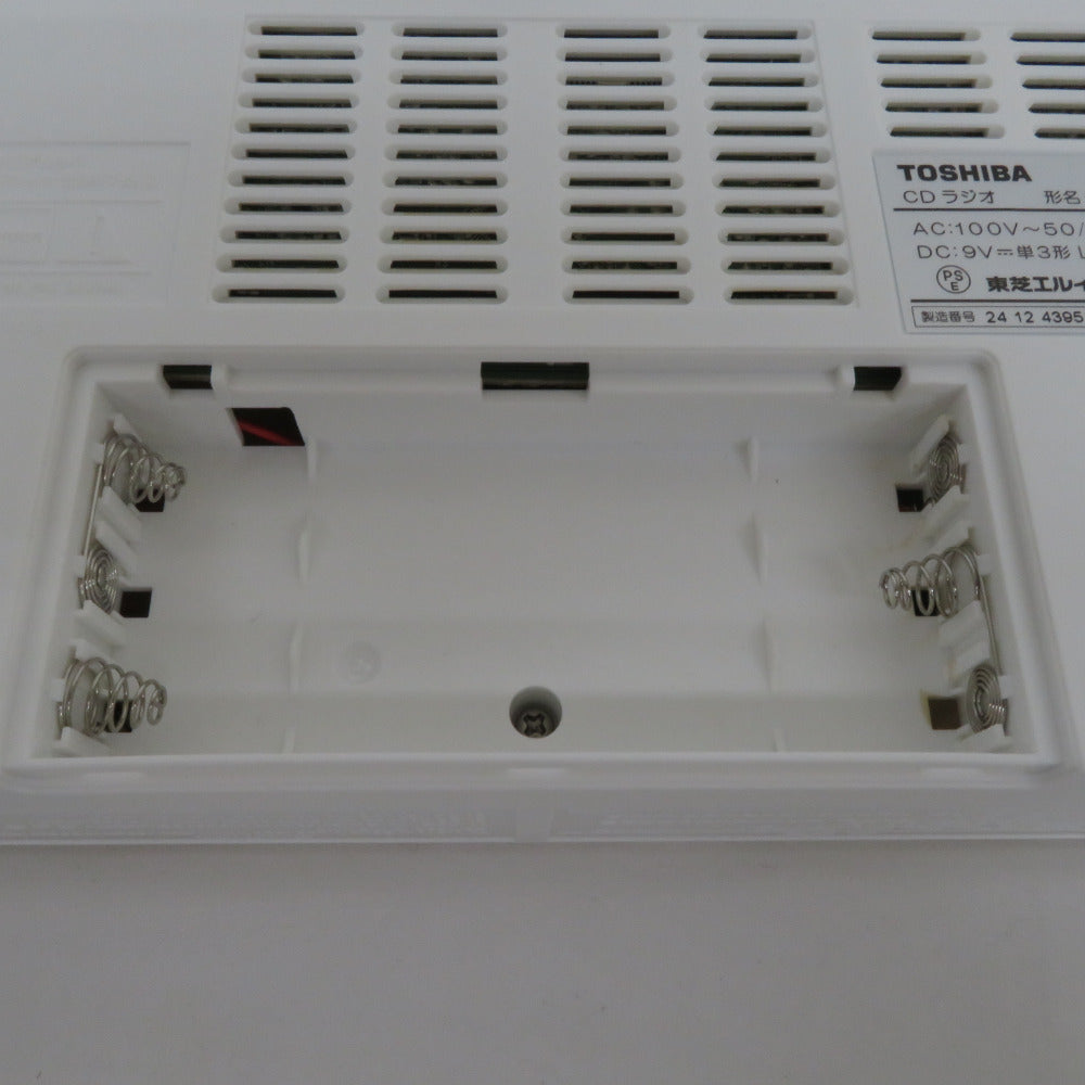 TOSHIBA 東芝 オーディオ機器 CDラジオ TY-C261