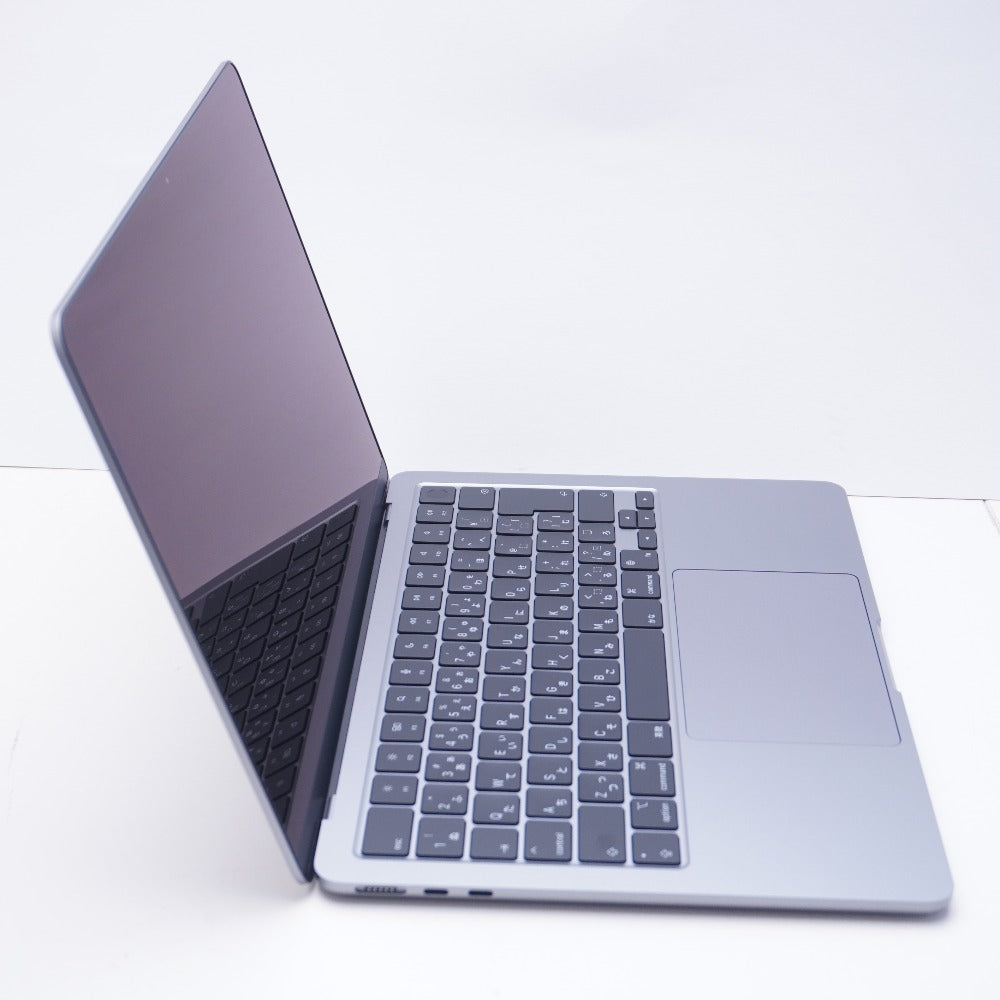 MacBook MC8G4J/A