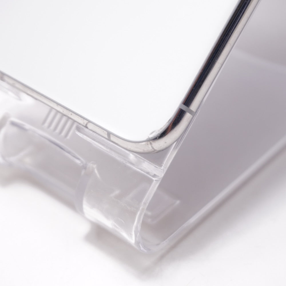 iPhone MWC32J/A