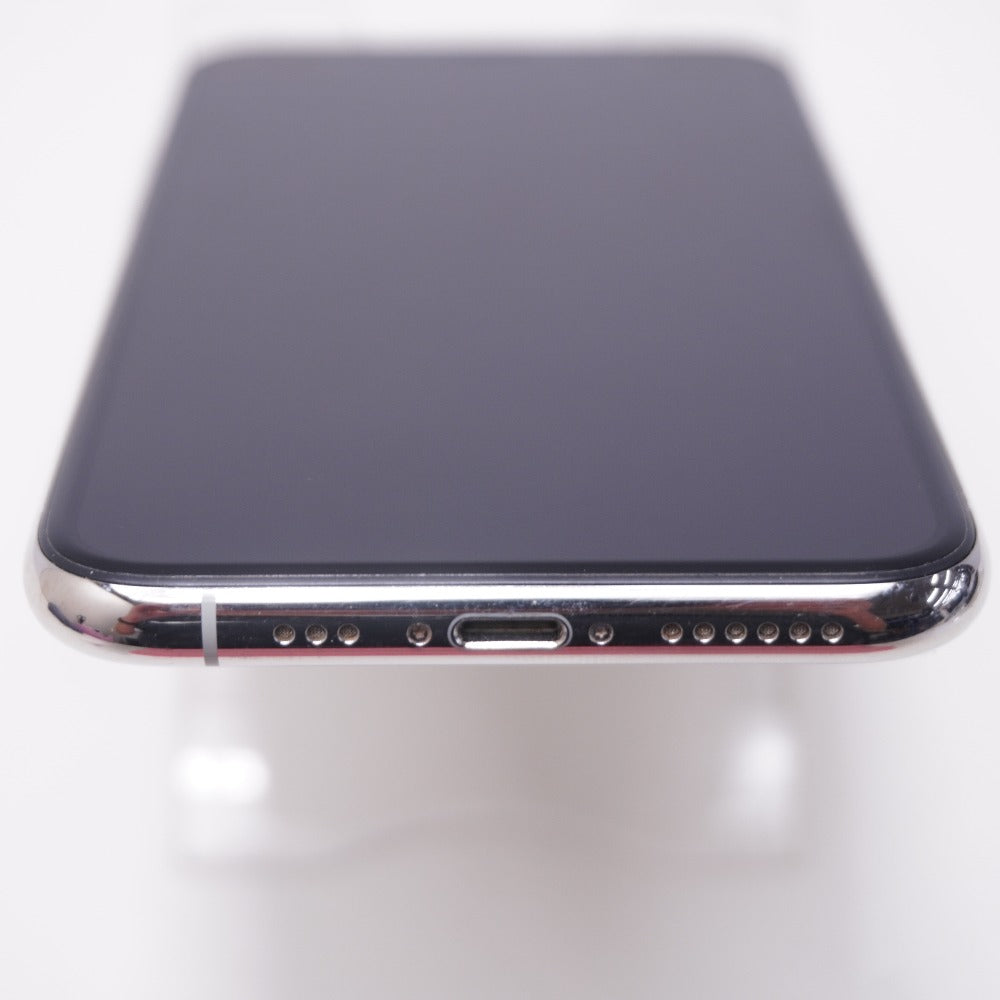 Apple iPhone 11 Pro 64GB シルバー SIMロック解除済み MWC32J/A