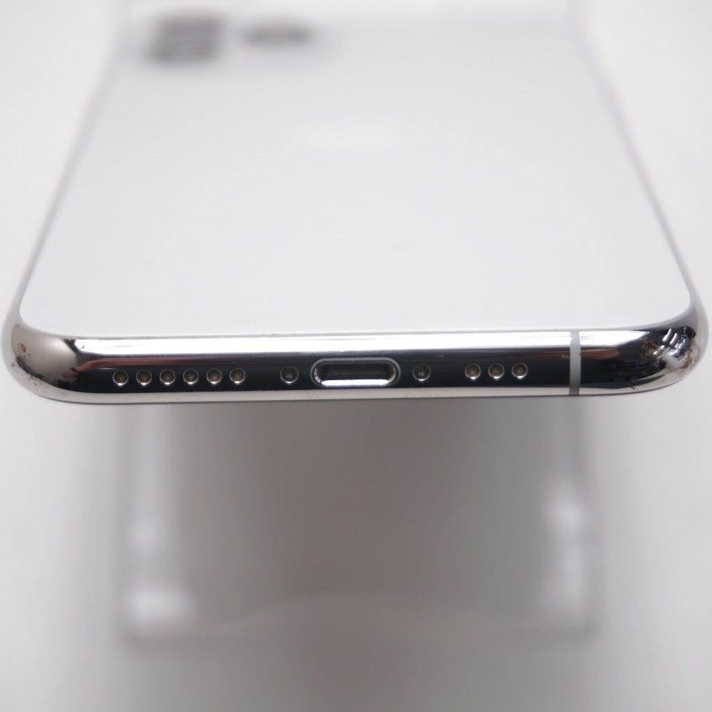 Apple iPhone 11 Pro 64GB シルバー SIMロック解除済み MWC32J/A