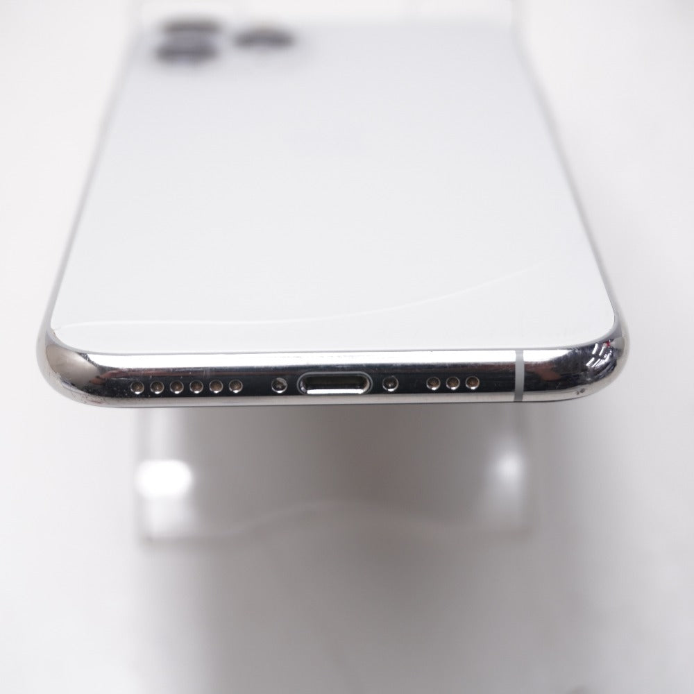 Apple iPhone 11 Pro 64GB シルバー 背面・カメラ割れあり SIMロック解除済み MWC32J/A 難あり