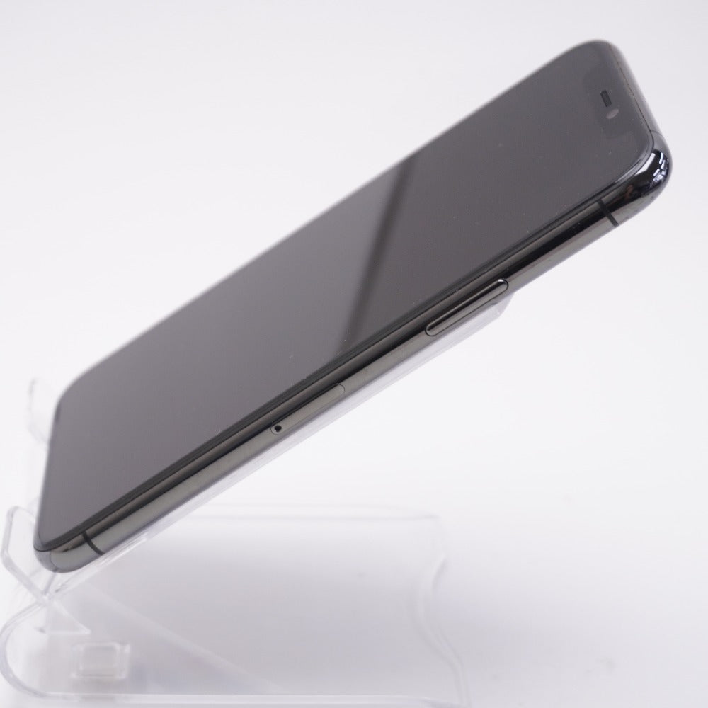 iPhone MWC22J/A