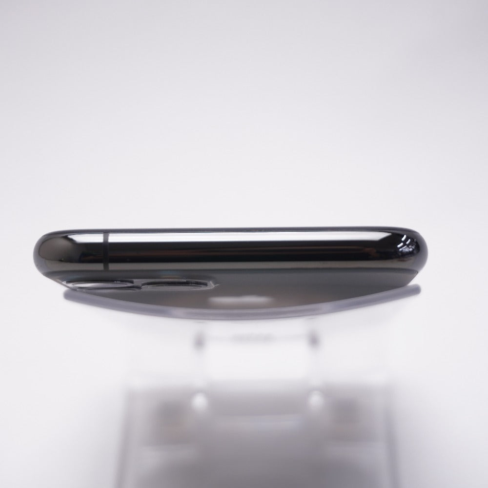 Apple iPhone 11 Pro 64GB スペースグレイ MWC22J/A バッテリー容量96％