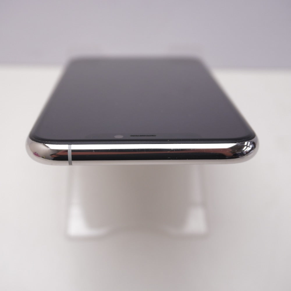 Apple iPhone 11 Pro 64GB シルバー SIMロック解除済み MWC32J/A