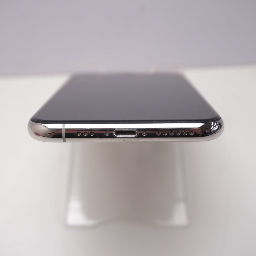 Apple iPhone 11 Pro 64GB シルバー SIMロック解除済み MWC32J/A