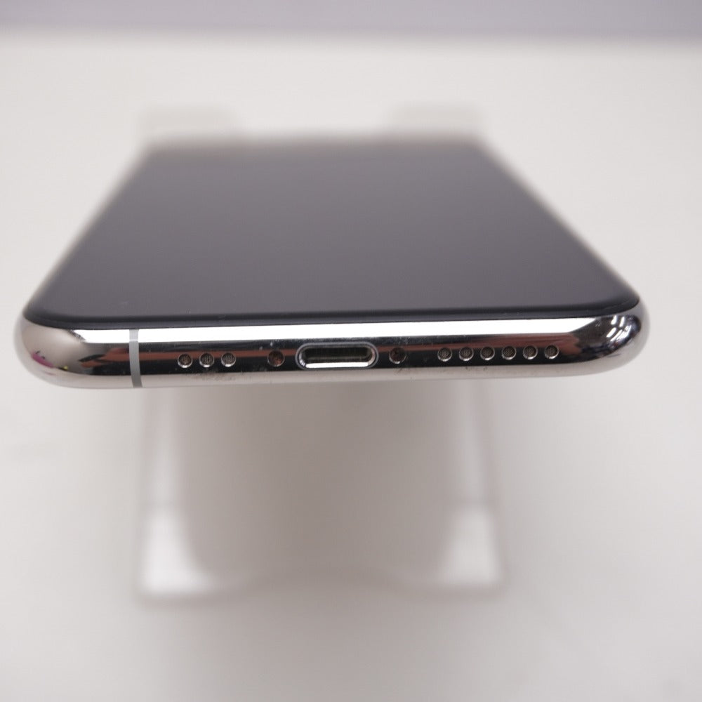 Apple iPhone 11 Pro 64GB シルバー SIMロック解除済み