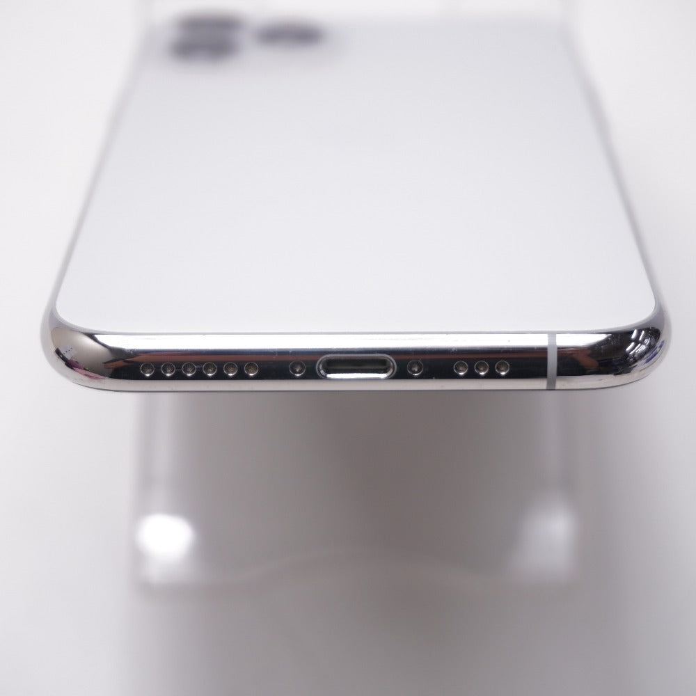 Apple iPhone 11 Pro 64GB シルバー SIMロック解除済み MWC32J/A