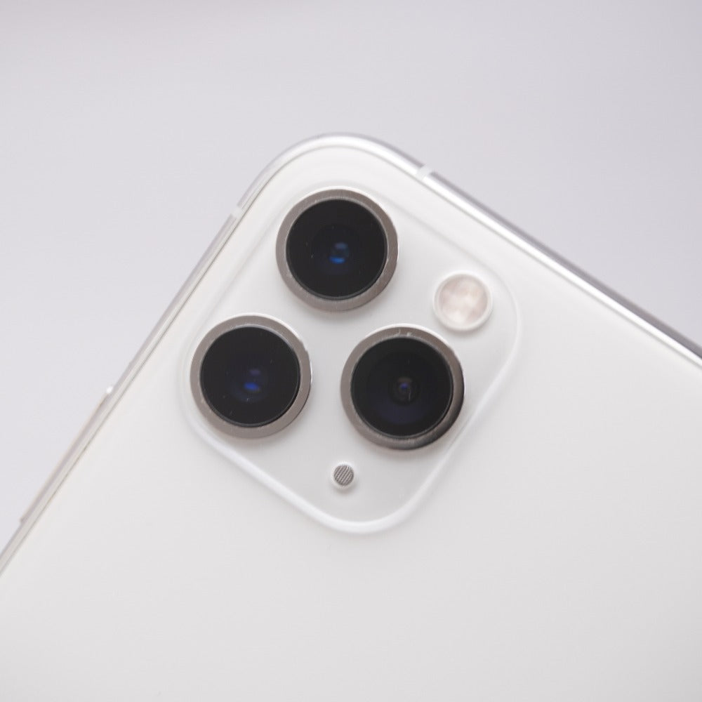 Apple iPhone 11 Pro 64GB シルバー SIMロック解除済み MWC32J/A